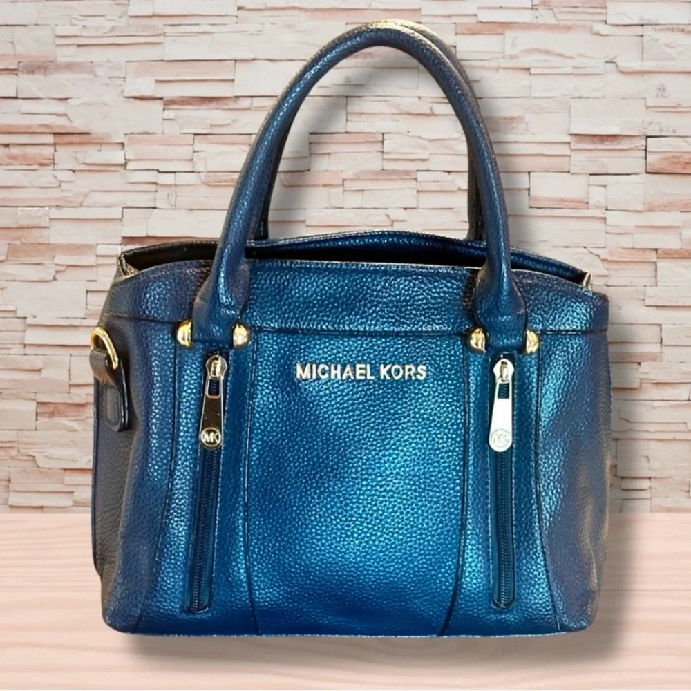Michael Kors classic michael